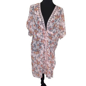 Derek Heart Pink Floral Kimono W/ Lace trim